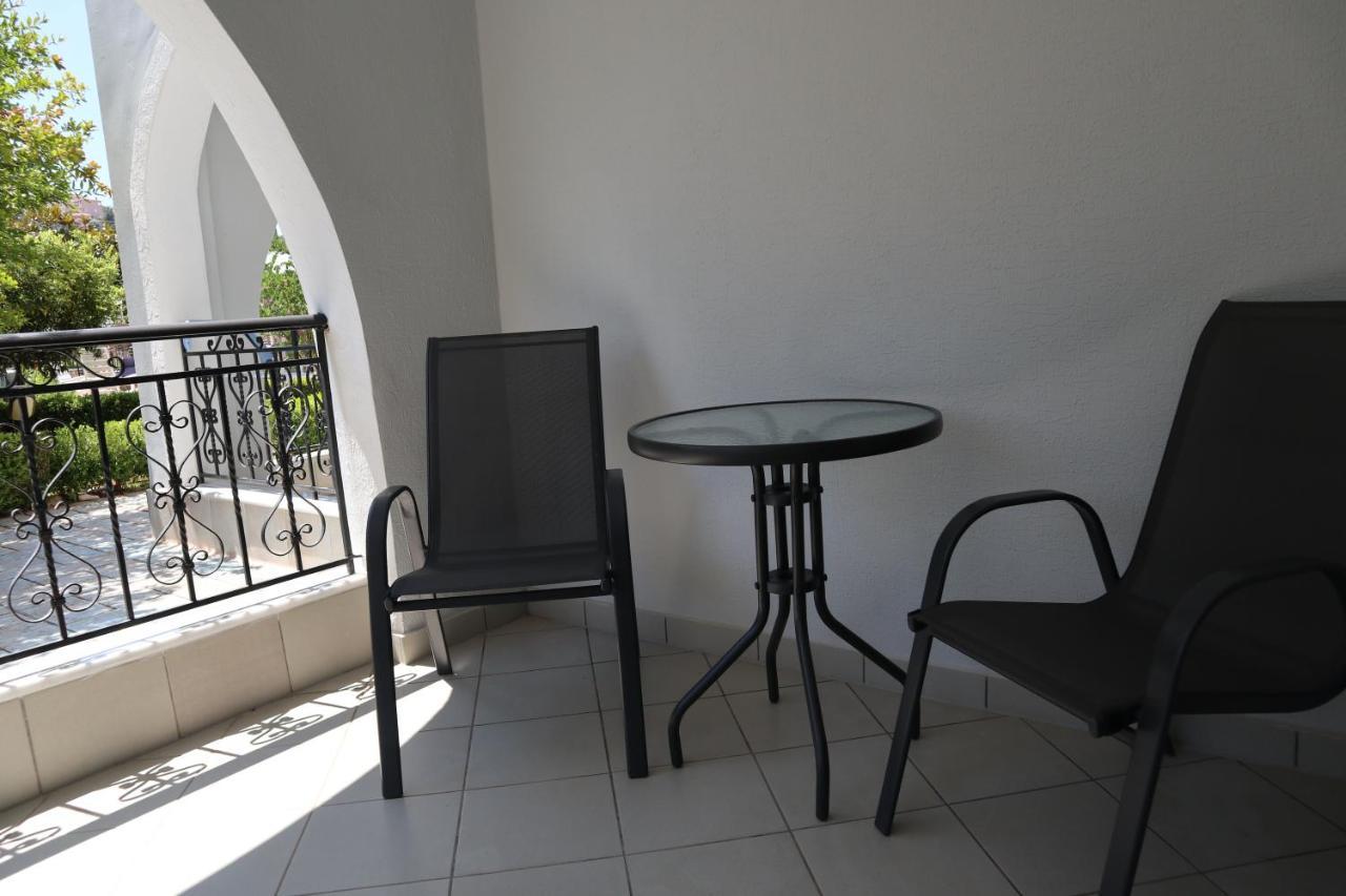 Delphin Rooms Sivota Extérieur photo
