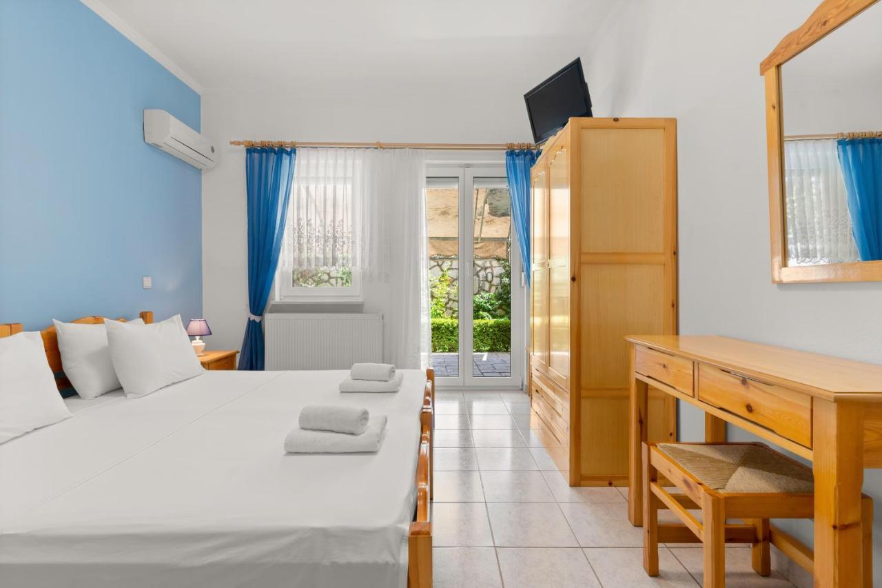 Delphin Rooms Sivota Extérieur photo
