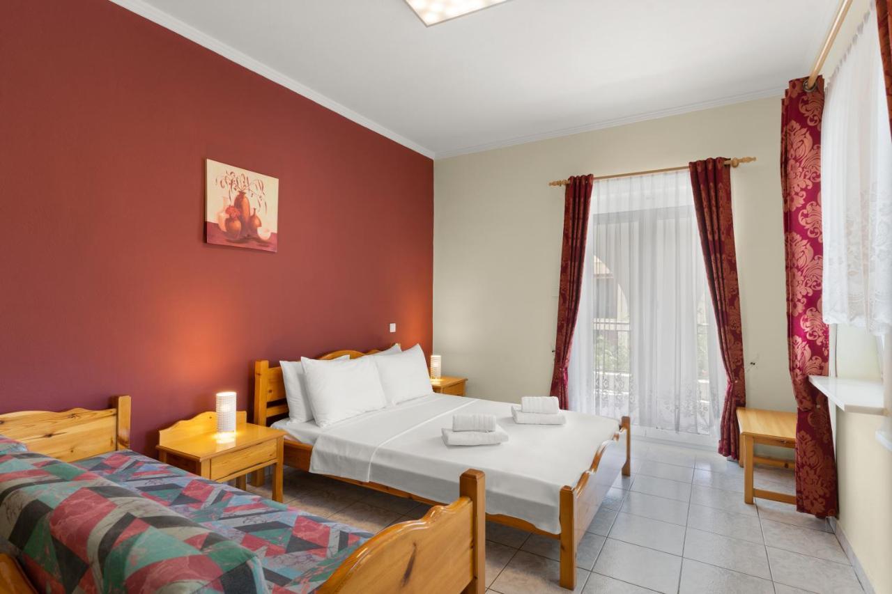 Delphin Rooms Sivota Extérieur photo